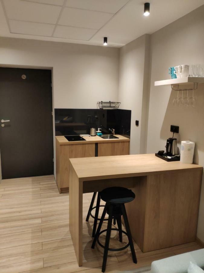H33 Apartamenty 比托姆 外观 照片